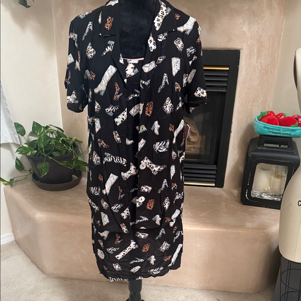 Chic Black and White Patterned Midi Dress